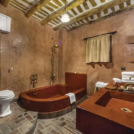 2 Bedroom Gorgeous In Mouzaki